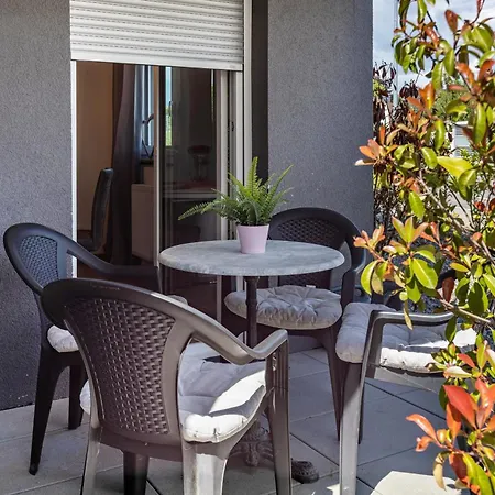 Apartment Schmuckstueckchen Hilzingen
